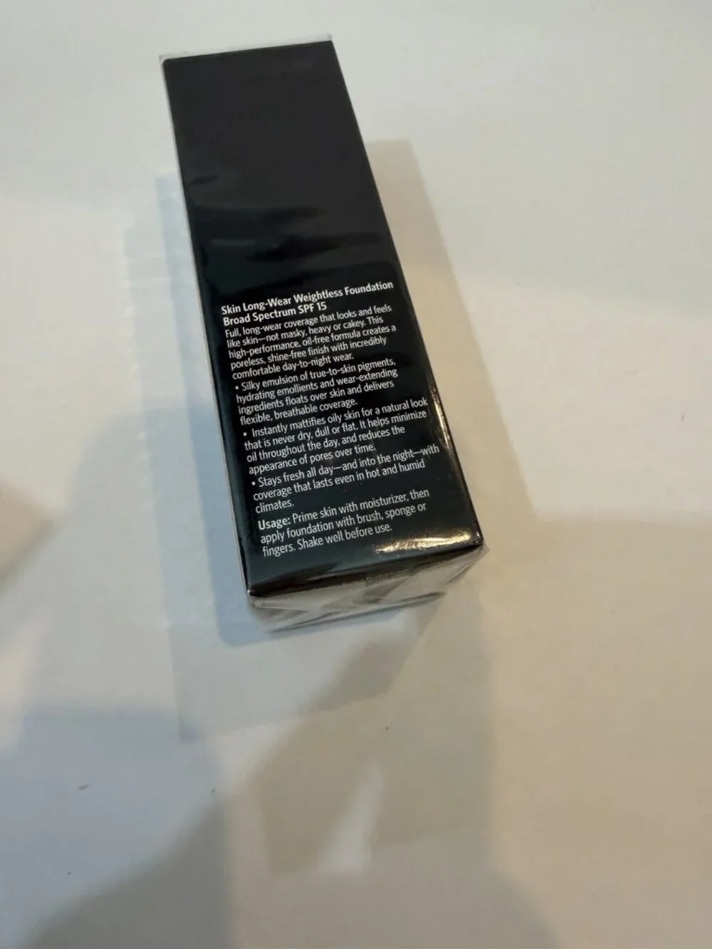Bobbi Brown Skin Long-Wear Weightless Foundation SPF 15 C-106 Cool Chestnut Seal